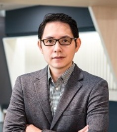 Dr Yii Kwang Jing